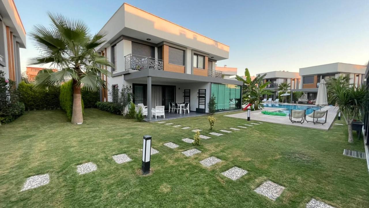 Villa Yilmaz Dream Holiday Kusadasi Exterior photo